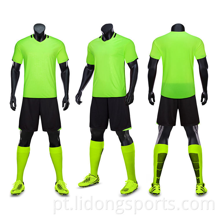 Fabricante Atacado Desporto Desgaste Futebol Poliéster Juventude Soccer Sets Soccer Jersey Set Branco